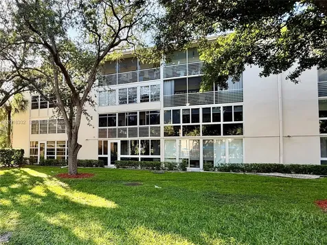 2301 Lucaya Lane Coconut Creek FL 33066