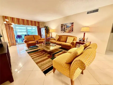 2301 Lucaya Lane Coconut Creek FL 33066