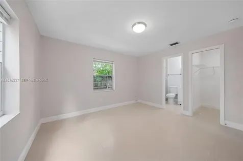 429 Avenida Hermosa West Palm Beach FL 33405
