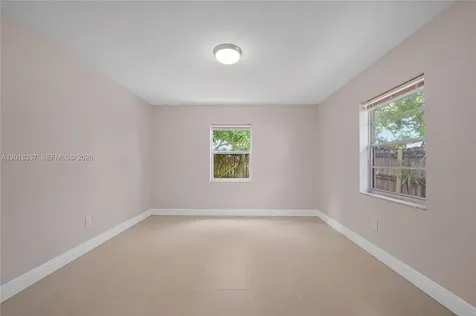 429 Avenida Hermosa West Palm Beach FL 33405