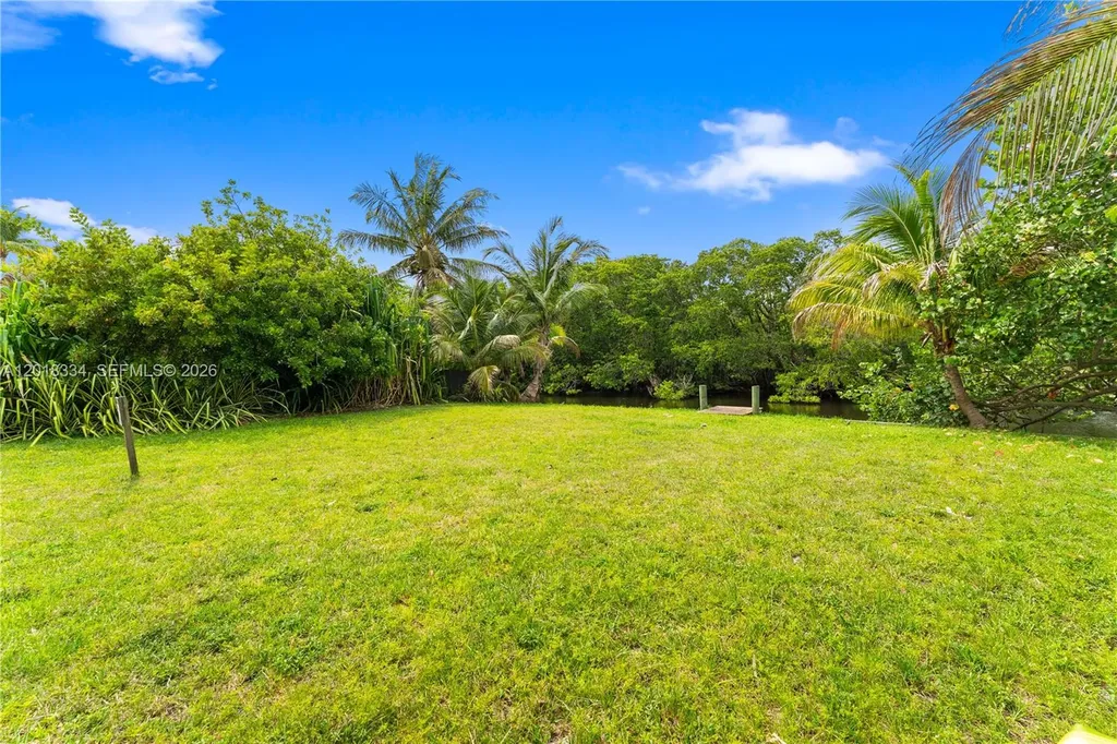 1031 NW 21st Street Fort Lauderdale FL 33311