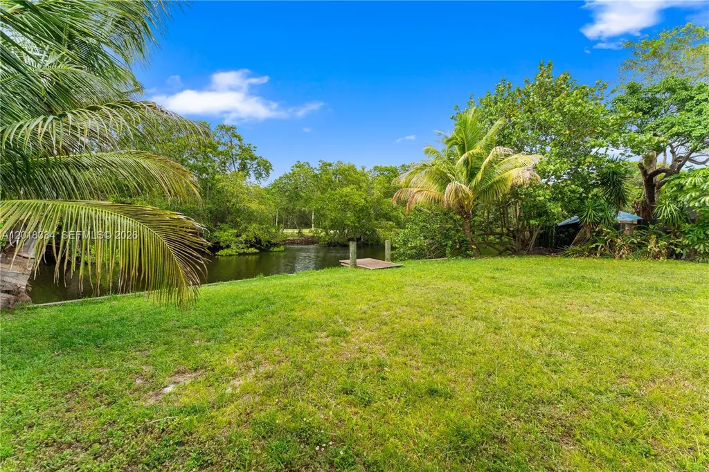 1031 NW 21st Street Fort Lauderdale FL 33311