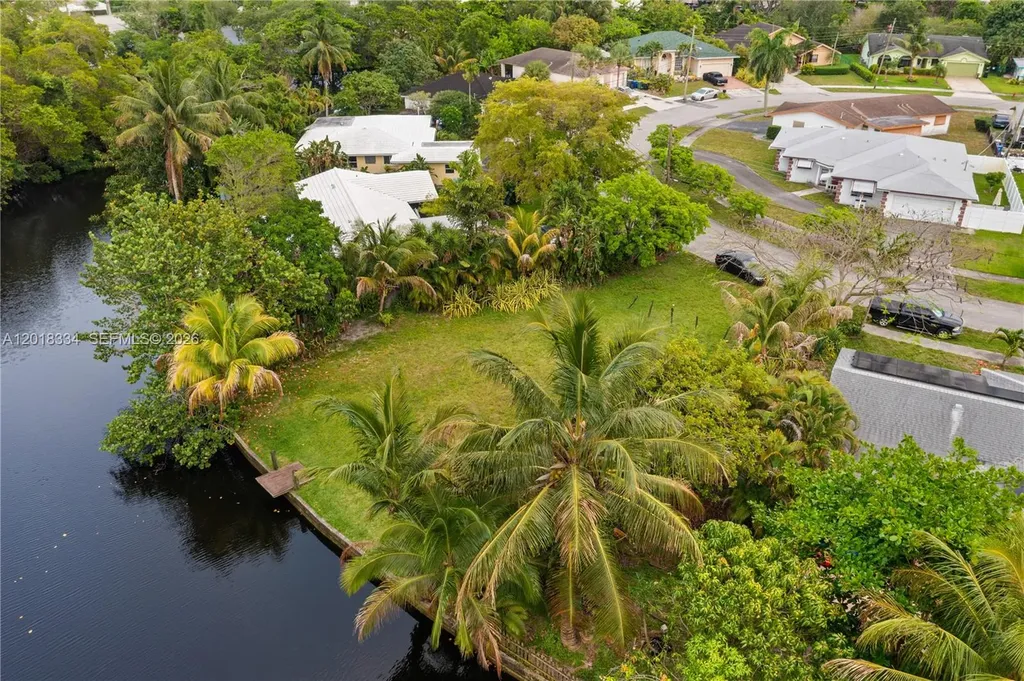 1031 NW 21st Street Fort Lauderdale FL 33311