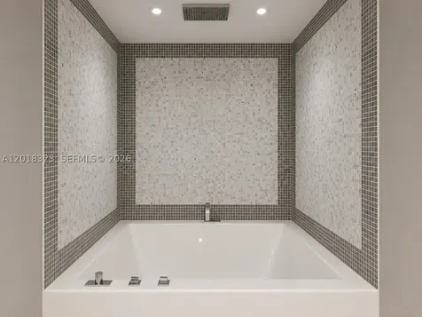 200 Biscayne Boulevard Way Miami FL 33131