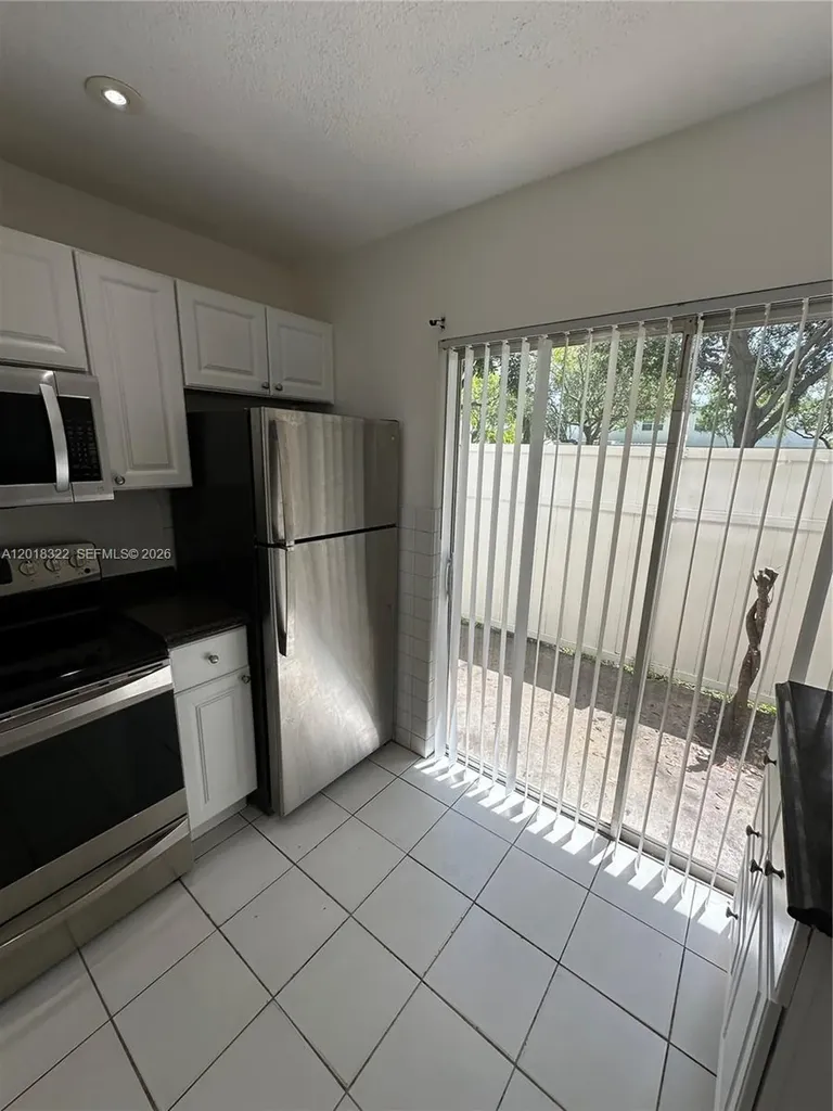3005 NW 5th Terrace Pompano Beach FL 33064