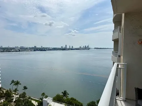 770 Claughton Island Drive Miami FL 33131