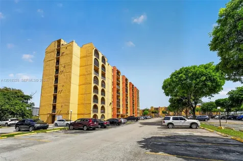 4801 NW 7th Street Miami FL 33126