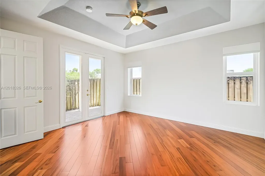 1282 Grant Court Hollywood FL 33019