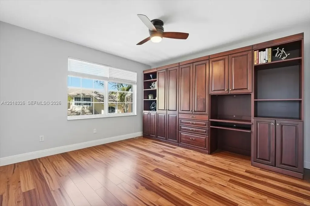 1282 Grant Court Hollywood FL 33019