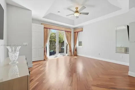 1282 Grant Court Hollywood FL 33019