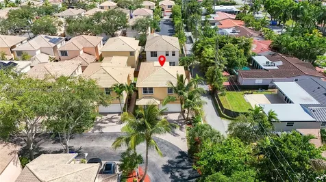 1282 Grant Court Hollywood FL 33019