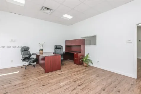 3501 NW 10th Avenue Oakland Park FL 33309