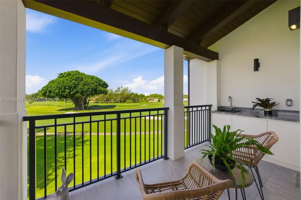 1228 Anastasia Avenue Coral Gables FL 33134