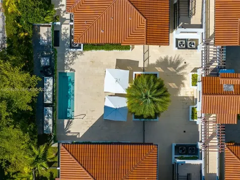 1228 Anastasia Avenue Coral Gables FL 33134