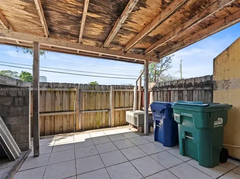 100 SW 110th Avenue Sweetwater FL 33174