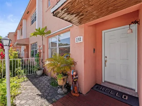 100 SW 110th Avenue Sweetwater FL 33174