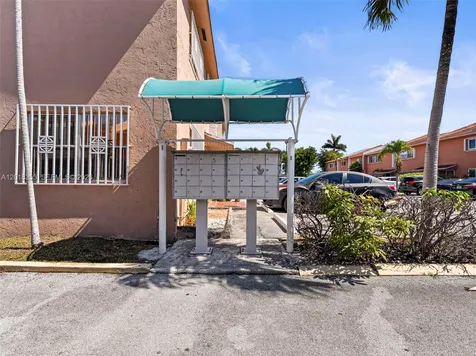 100 SW 110th Avenue Sweetwater FL 33174