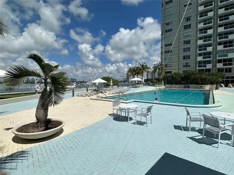 1200 West Avenue Miami Beach FL 33139