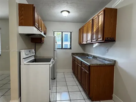 1310 W 29th Street Hialeah FL 33012