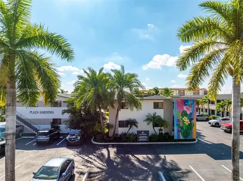 1310 W 29th Street Hialeah FL 33012
