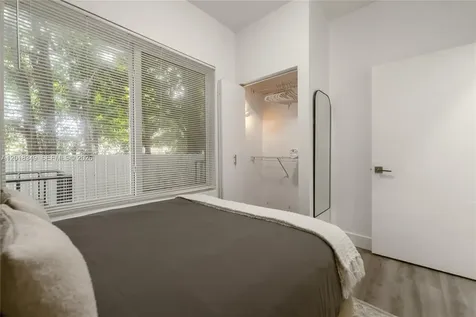 44 NW 10th Avenue Miami FL 33128