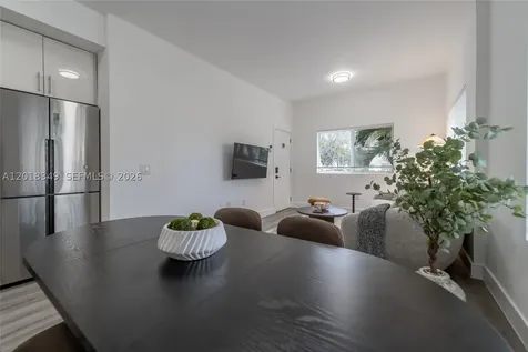 44 NW 10th Avenue Miami FL 33128