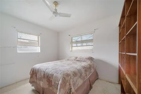810 NW 78th Avenue Pembroke Pines FL 33024