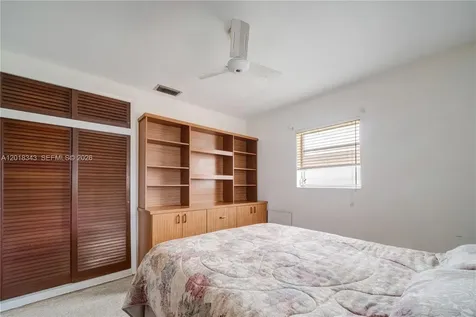 810 NW 78th Avenue Pembroke Pines FL 33024