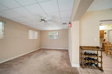 810 NW 78th Avenue Pembroke Pines FL 33024