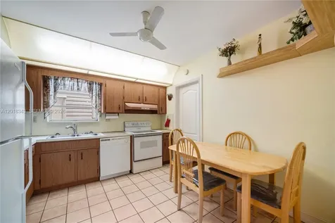 810 NW 78th Avenue Pembroke Pines FL 33024