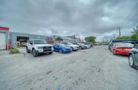 3730 NW 82nd Street Hialeah FL 33147