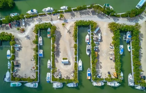 100 Morr Ln C13 Key Largo FL 33037