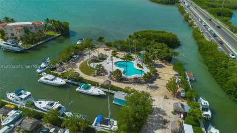 100 Morr Ln C13 Key Largo FL 33037