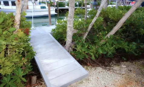 100 Morr Ln C13 Key Largo FL 33037