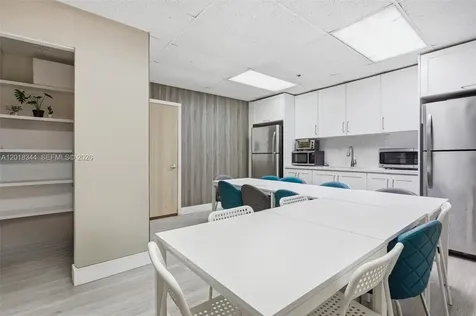 10880 NW 30th Street Doral FL 33172