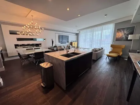3250 NE 188th Street Aventura FL 33180