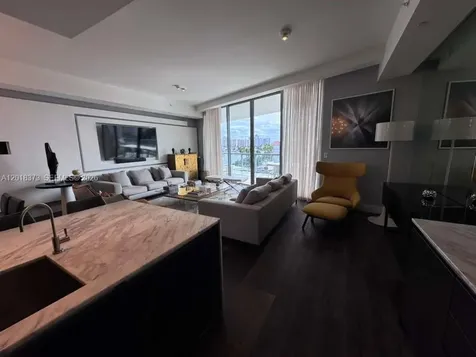 3250 NE 188th Street Aventura FL 33180
