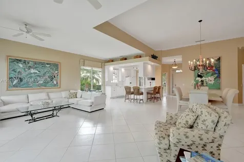 7968 SE Double Tree Drive Hobe Sound FL 33455