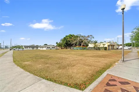 430 SW 10th Avenue Homestead FL 33030