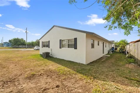 430 SW 10th Avenue Homestead FL 33030