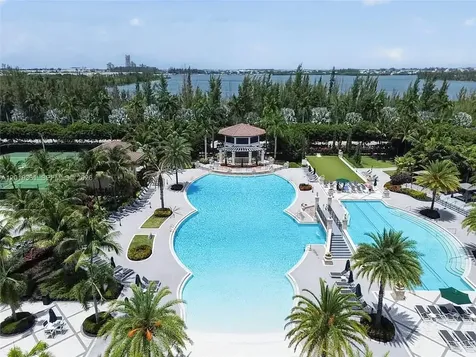 10467 NW 82nd Street Doral FL 33178