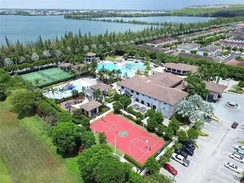 10467 NW 82nd Street Doral FL 33178