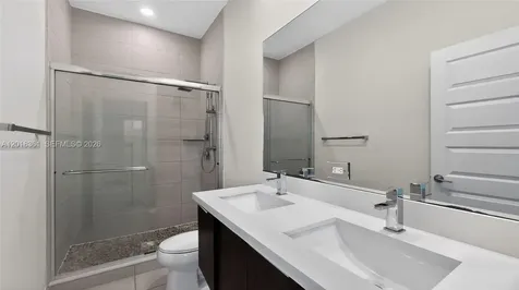 10467 NW 82nd Street Doral FL 33178