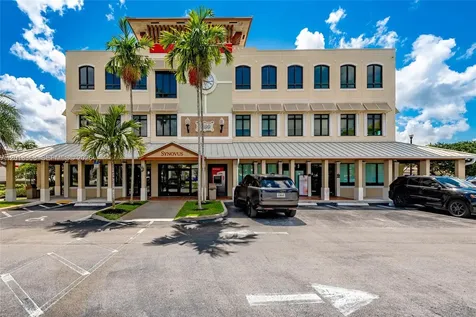 5599 S University Drive Davie FL 33328