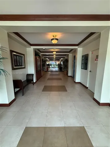 5599 S University Drive Davie FL 33328