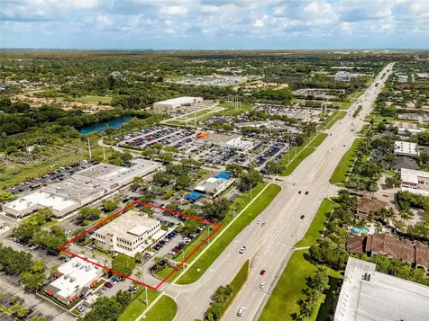 5599 S University Drive Davie FL 33328