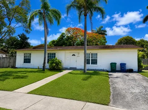 18054 SW 92nd Court Palmetto Bay FL 33157