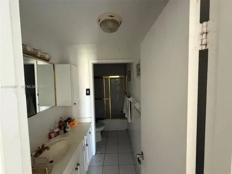 18054 SW 92nd Court Palmetto Bay FL 33157