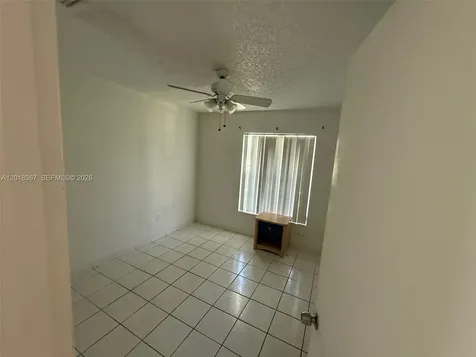 18054 SW 92nd Court Palmetto Bay FL 33157