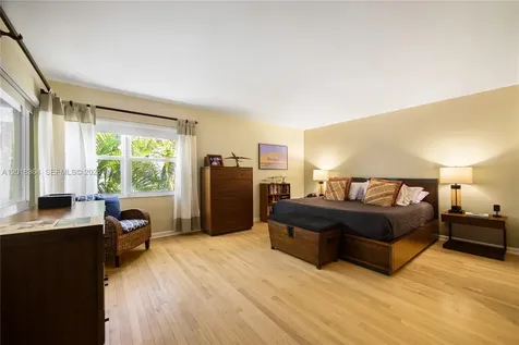 2721 SW 22nd Avenue Coconut Grove FL 33133